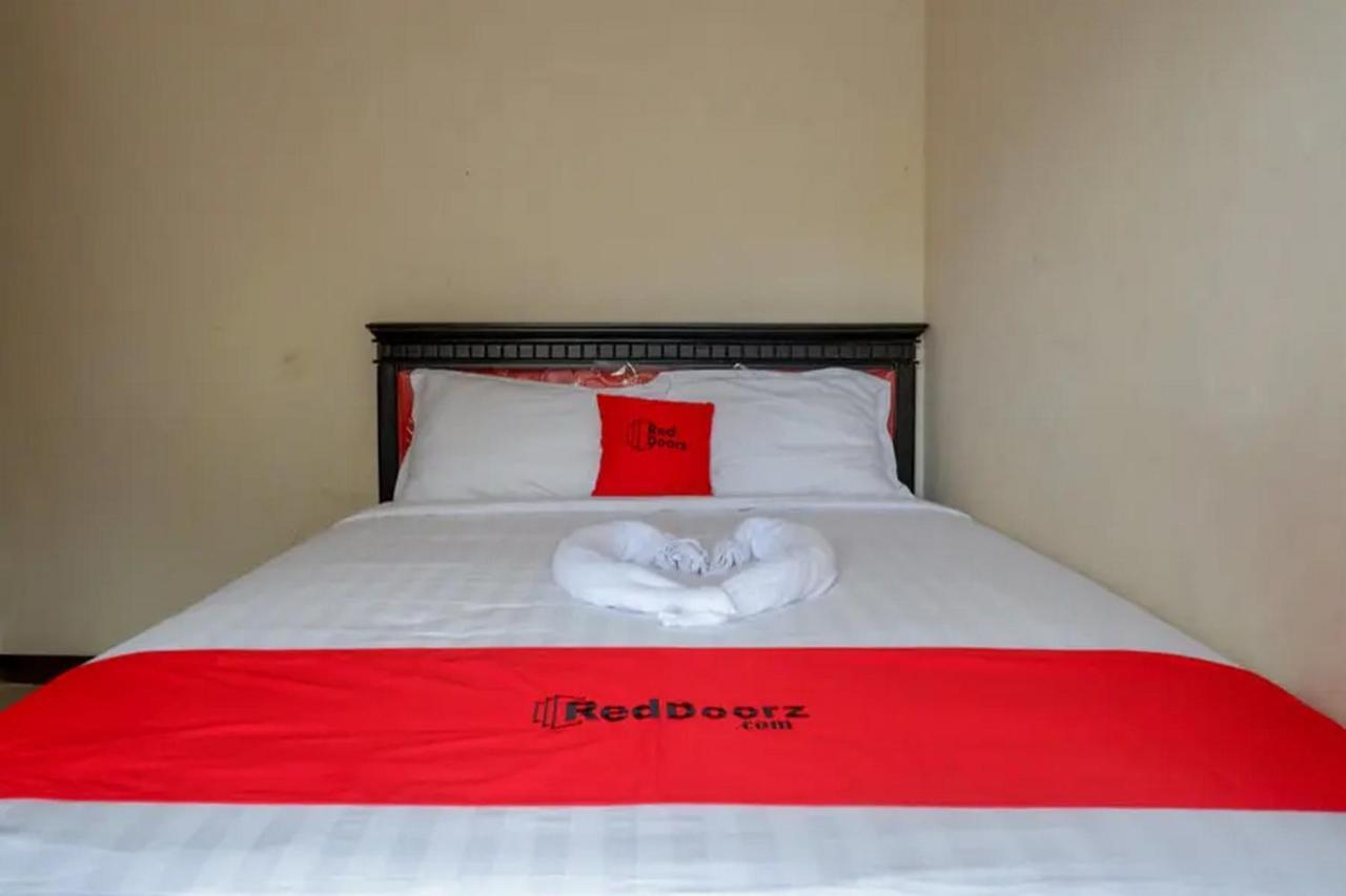 Hotel Reddoorz At Makale Tana Toraja Exterior foto
