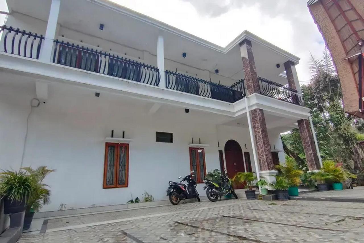 Hotel Reddoorz At Makale Tana Toraja Exterior foto
